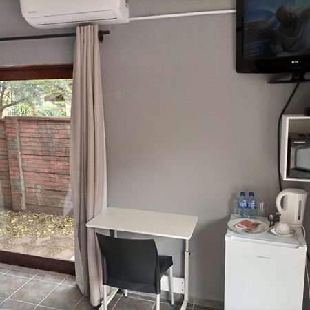 Bed and Breakfast Nqabanqaba Ричардс-Бей Экстерьер фото
