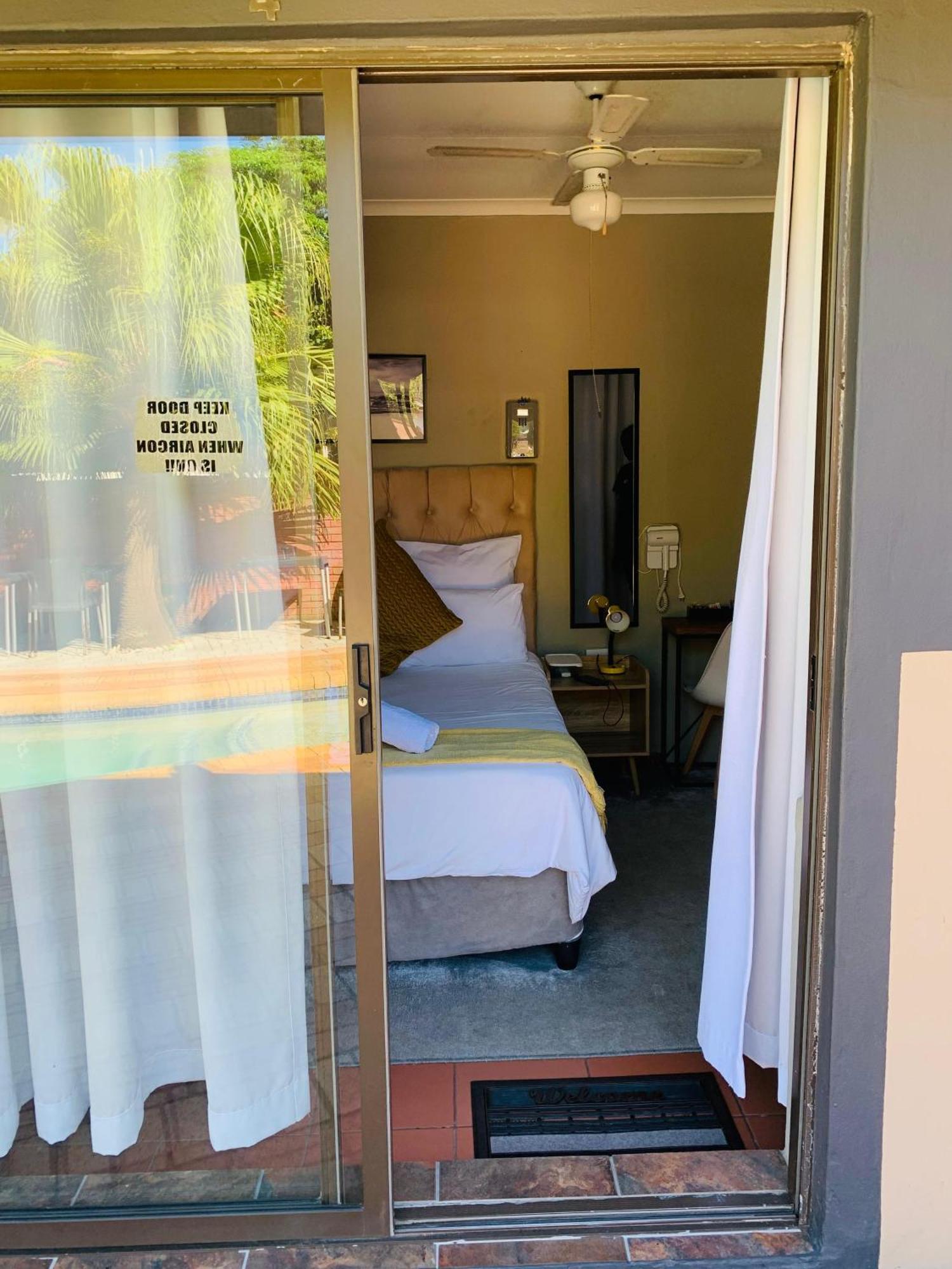 Bed and Breakfast Nqabanqaba Ричардс-Бей Экстерьер фото
